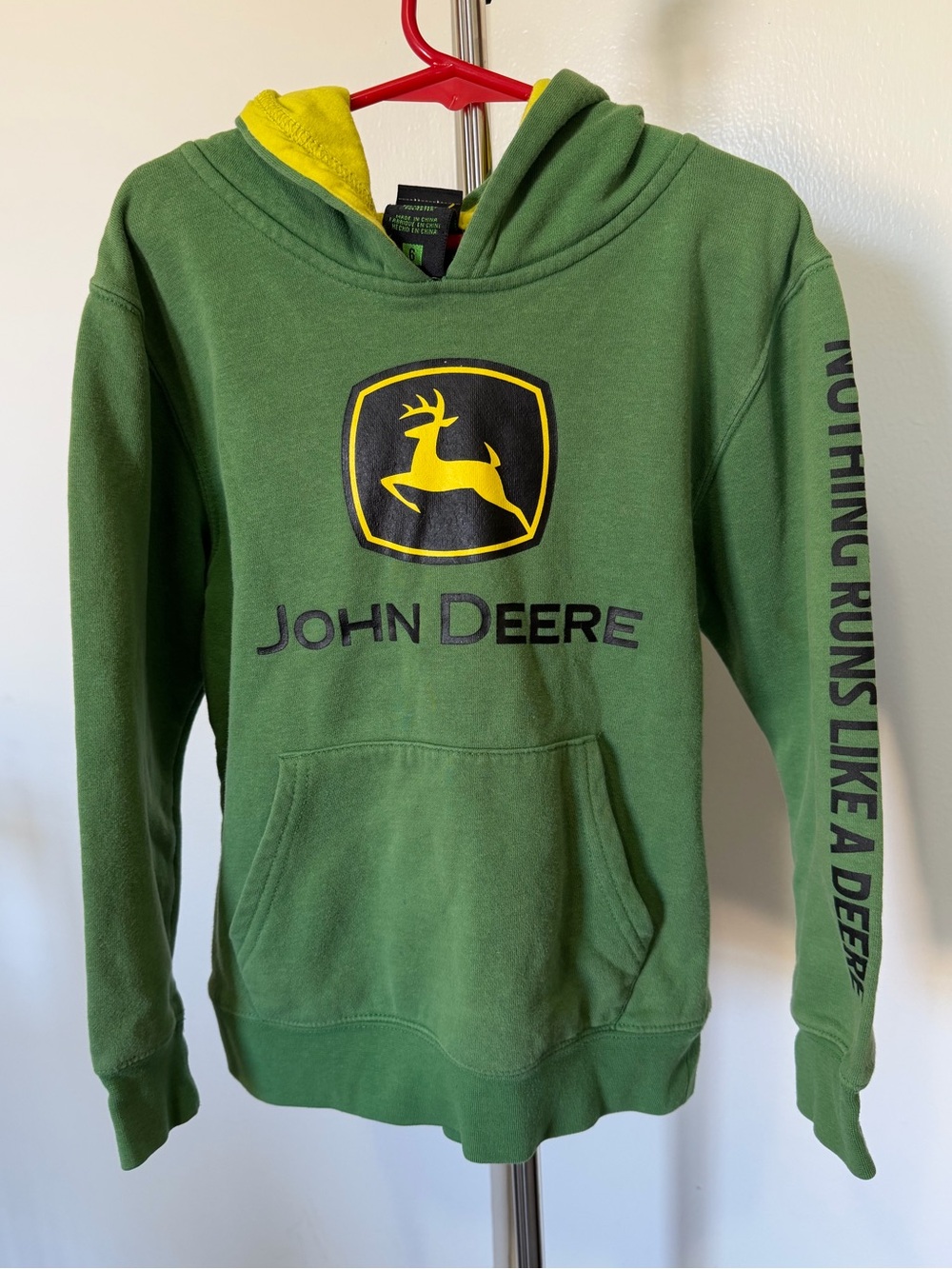John Deere Long Sleeve Junior Boys Hoodie Size 6